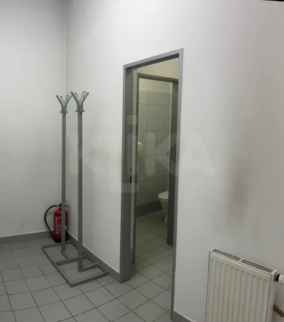 Pronájem obchodního prostoru, Plzeň - Jižní Předměstí, Klatovská třída, 82 m2