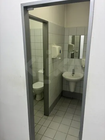 Pronájem obchodního prostoru, Plzeň - Jižní Předměstí, Klatovská třída, 82 m2