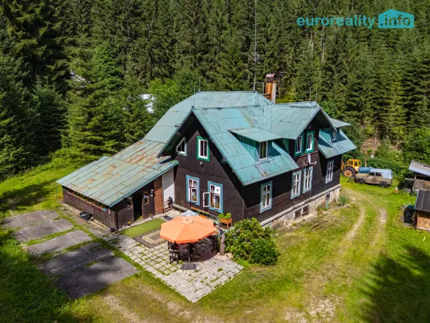Prodej komerčního pozemku, Stříbrná, 18858 m2