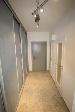 Prodej bytu 2+1, Praha - Malešice, Počernická, 57 m2