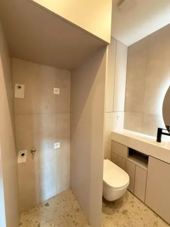 Pronájem bytu 3+kk, Praha - Libeň, Podvinný mlýn, 75 m2