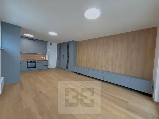 Pronájem bytu 3+kk, Praha - Chodov, Veselovského, 80 m2