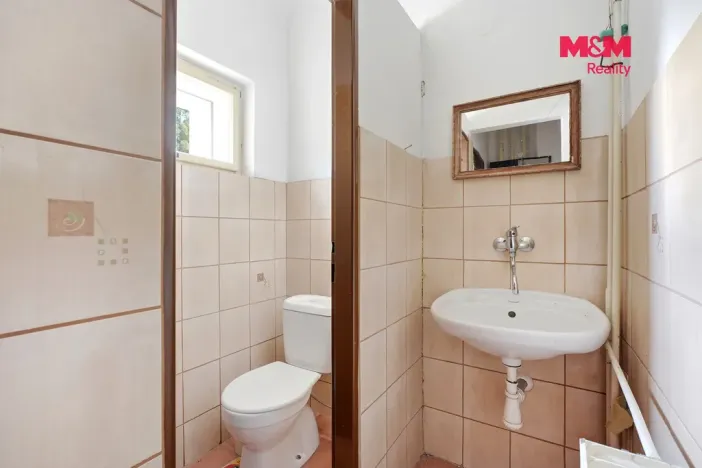 Prodej ubytování, Deštné v Orlických horách, 850 m2