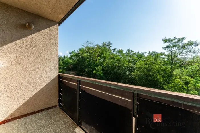Prodej bytu 4+1, Hrušky, 84 m2
