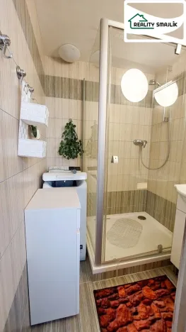 Pronájem bytu 3+1, Cheb, Valdštejnova, 70 m2