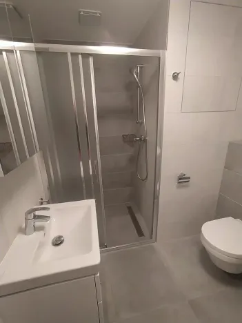 Pronájem bytu 2+kk, Praha - Holešovice, V háji, 55 m2