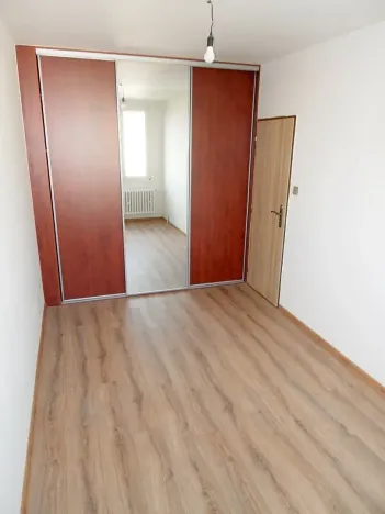 Pronájem bytu 3+1, Praha - Prosek, Zárybská, 67 m2