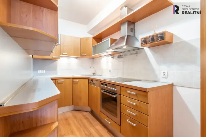 Pronájem bytu 2+1, Benešov, Dukelská, 53 m2