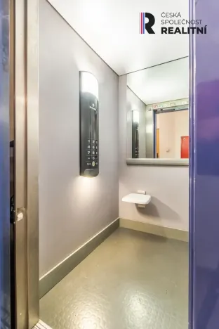 Pronájem bytu 2+1, Benešov, Dukelská, 53 m2