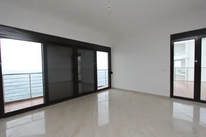 Prodej bytu 4+kk, Dobrá Voda, Černá Hora, 126 m2