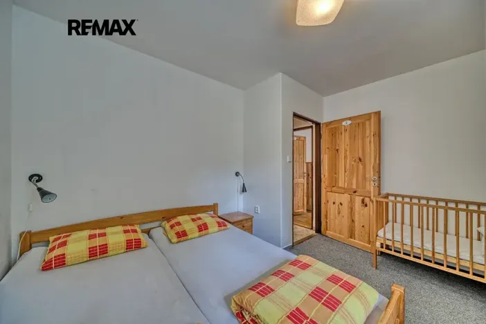 Prodej rodinného domu, Radvanice, 215 m2