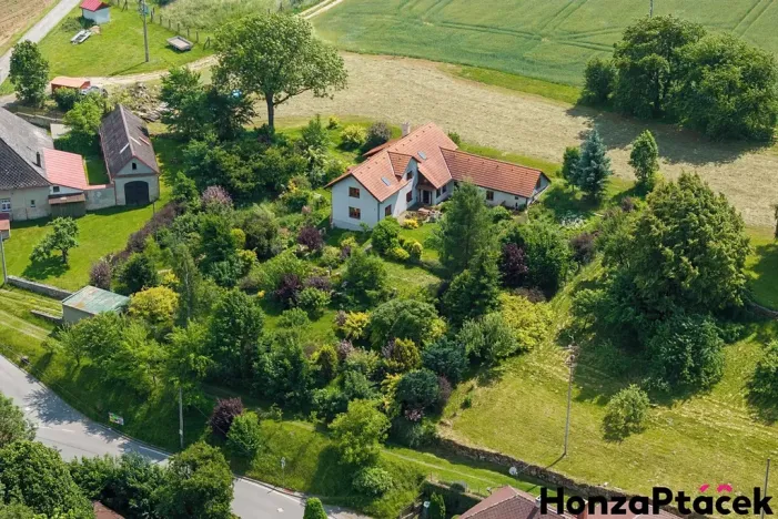 Prodej rodinného domu, Borová, 244 m2