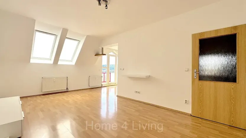 Pronájem bytu 2+kk, Brno, Voroněžská, 62 m2