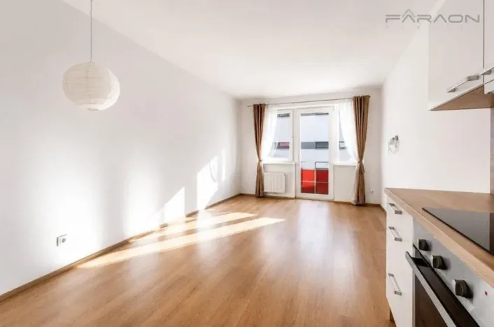 Pronájem bytu 1+kk, Praha - Hostavice, U Hostavického potoka, 32 m2