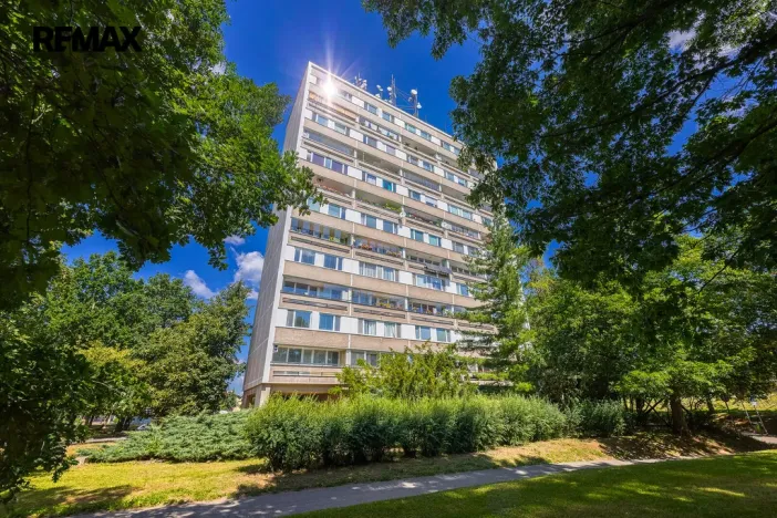 Prodej bytu 4+1, Hradec Králové, Baarova, 107 m2