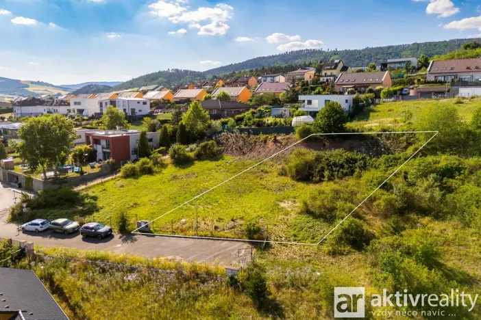 Prodej pozemku pro bydlení, Králův Dvůr, Na Dlouhých, 732 m2