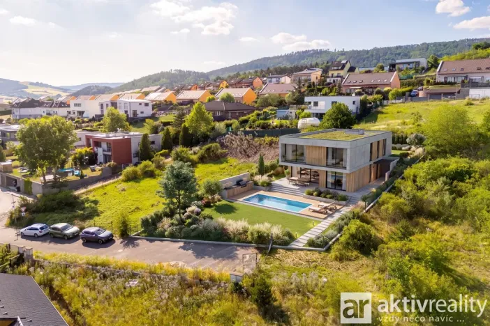Prodej pozemku pro bydlení, Králův Dvůr, Na Dlouhých, 732 m2