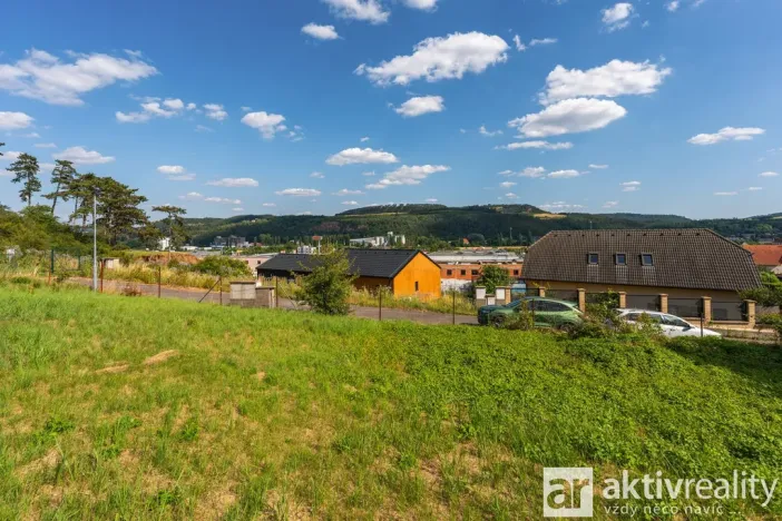 Prodej pozemku pro bydlení, Králův Dvůr, Na Dlouhých, 732 m2