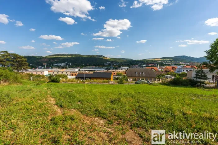 Prodej pozemku pro bydlení, Králův Dvůr, Na Dlouhých, 732 m2