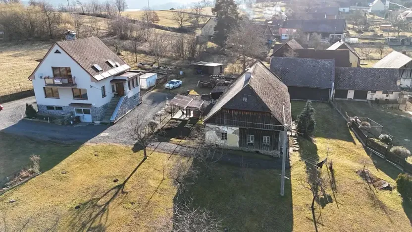 Prodej rodinného domu, Klenová, 200 m2