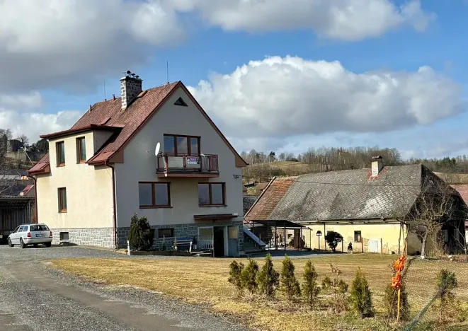 Prodej rodinného domu, Klenová, 200 m2