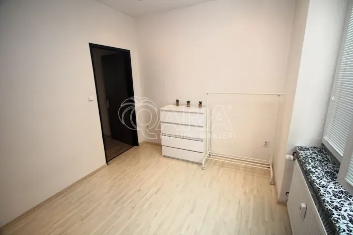 Pronájem bytu 2+kk, Praha - Strašnice, Ke Strašnické, 36 m2