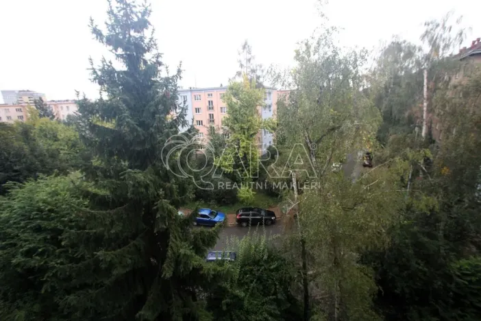 Pronájem bytu 2+kk, Praha - Strašnice, Ke Strašnické, 36 m2