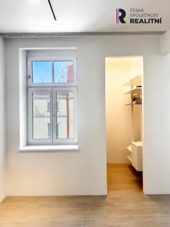Pronájem bytu 1+1, Praha - Nové Město, Gorazdova, 44 m2