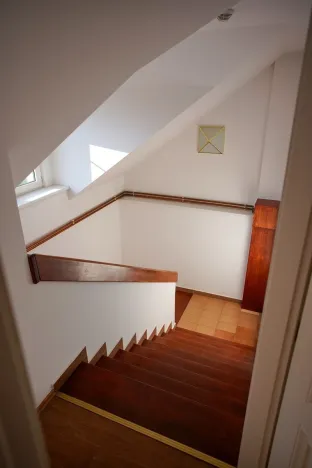 Pronájem rodinného domu, Praha, 215 m2