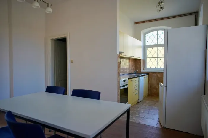 Pronájem rodinného domu, Praha, 215 m2