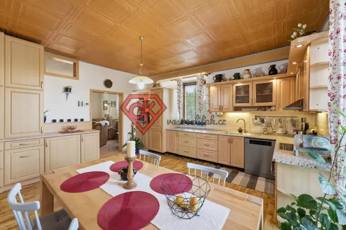 Prodej podílu 1/2 rodinného domu, Králíky, 5. května, 130 m2