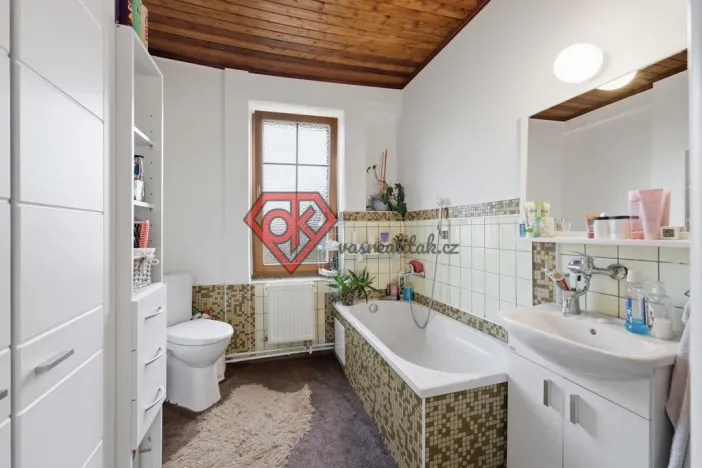 Prodej podílu 1/2 rodinného domu, Králíky, 5. května, 130 m2