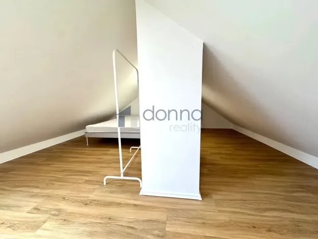 Pronájem bytu 2+kk, Praha, Kollárova, 67 m2