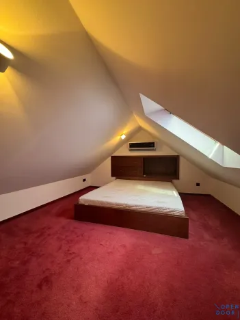 Pronájem bytu 1+kk, Chomutov, Kukaňova, 55 m2