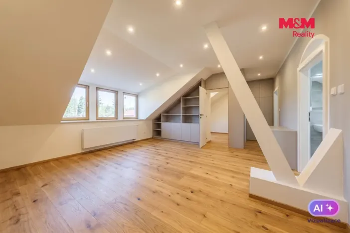 Prodej bytu 3+1, Ostrov, Masarykova, 87 m2