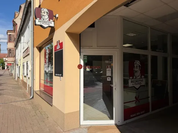 Pronájem obchodního prostoru, Litvínov - Horní Litvínov, náměstí Míru, 33 m2
