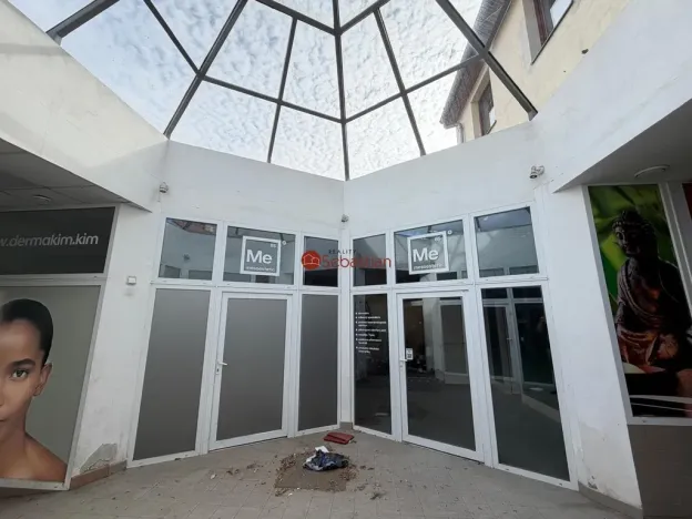 Pronájem kanceláře, Litvínov - Horní Litvínov, náměstí Míru, 66 m2