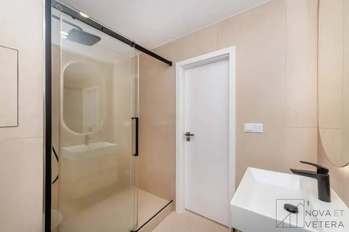 Prodej bytu 3+kk, Praha - Žižkov, K lučinám, 57 m2