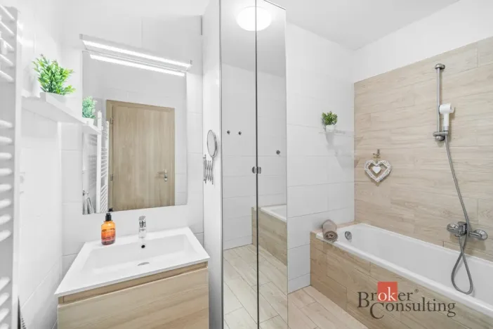 Pronájem bytu 3+kk, Chrášťany, Oranžová, 72 m2