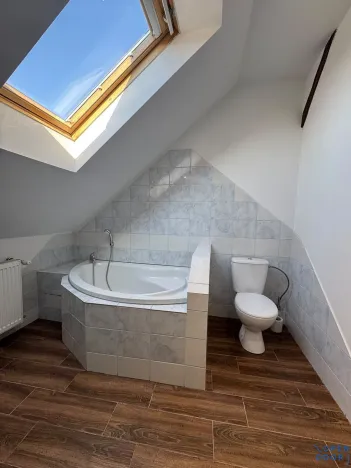 Pronájem bytu 1+1, Chomutov, Kukaňova, 50 m2