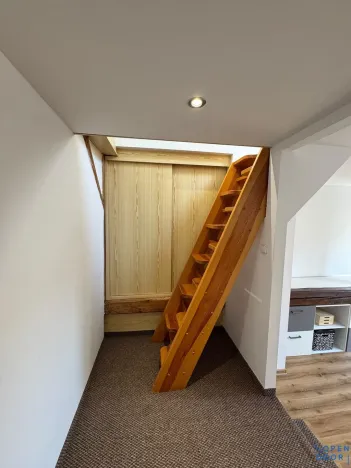 Pronájem bytu 1+1, Chomutov, Kukaňova, 50 m2