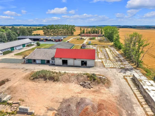 Prodej komerčního pozemku, Jasenná, 22131 m2