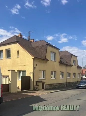 Pronájem bytu 1+1, Praha - Dolní Chabry, Prunéřovská, 1 m2