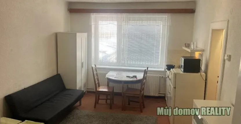 Pronájem bytu 1+1, Praha - Dolní Chabry, Prunéřovská, 1 m2