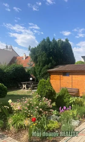Pronájem bytu 1+1, Praha - Dolní Chabry, Prunéřovská, 1 m2