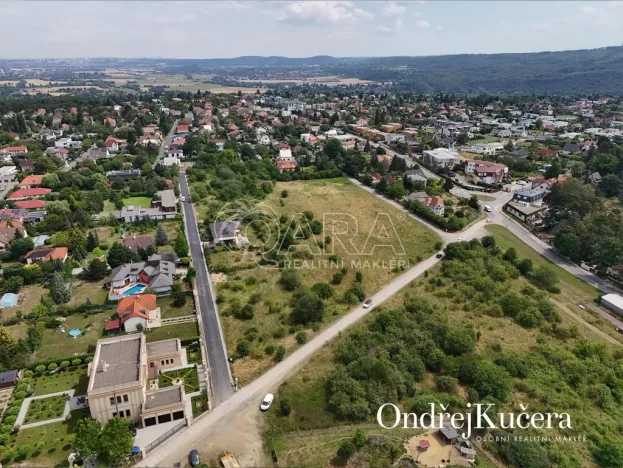 Prodej pozemku pro bydlení, Černošice, 1831 m2