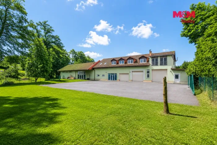 Prodej ubytování, Horní Třešňovec, 847 m2
