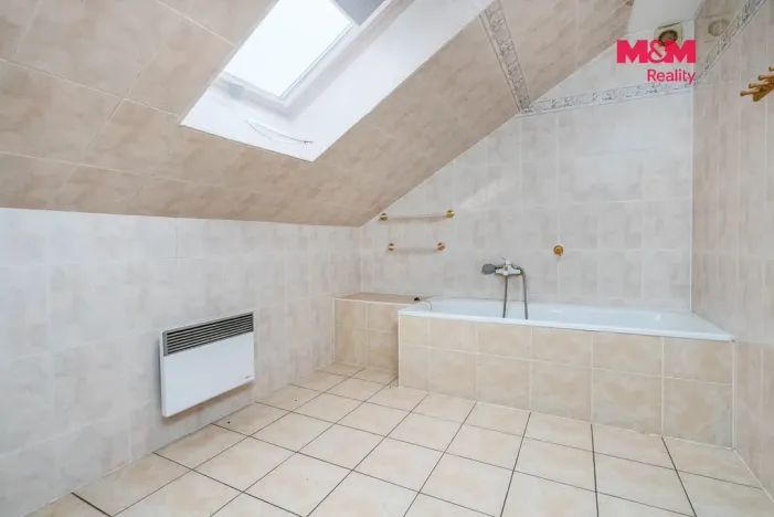 Prodej ubytování, Horní Třešňovec, 847 m2