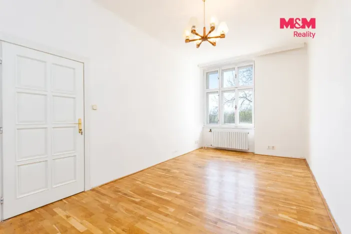 Prodej atypického bytu, Orlová - Město, Fr. Palackého, 140 m2