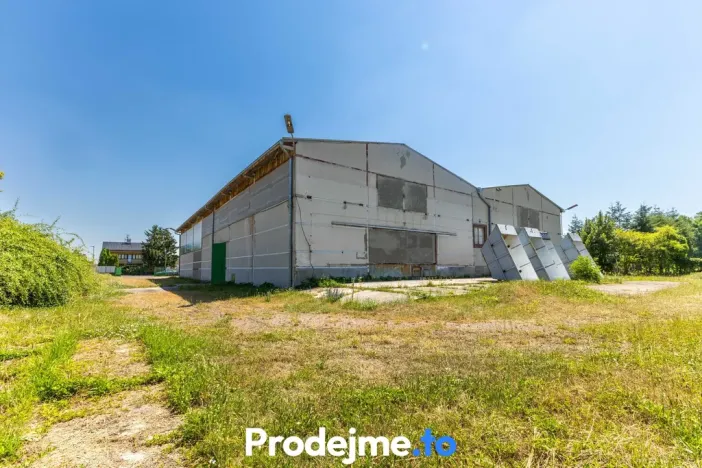 Prodej skladu, Znojmo, Melkusova, 3383 m2